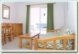 Otel Es Cana Playa 5*